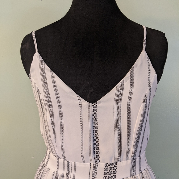 Striped Maxi Dress - Picture 5 of 11